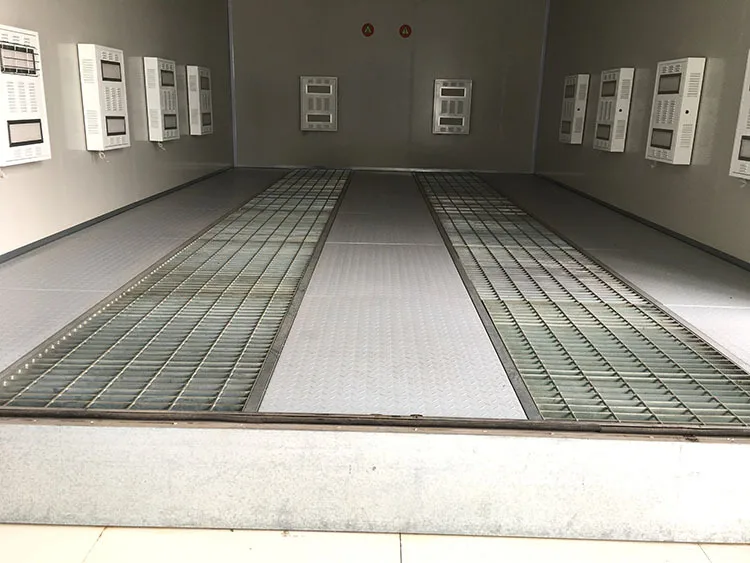 3233167683_199076498