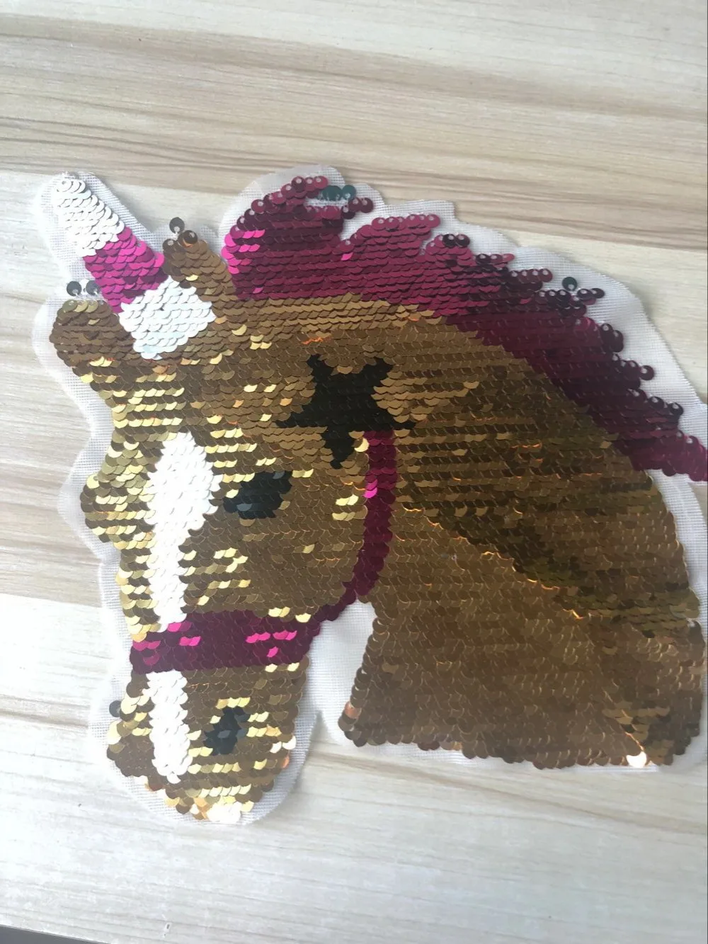 

NEW horse unicor Reversible Change color Sequins Sew On Patches for clothes DIY Patch Applique Bag Clothing Coat Jeans Craft