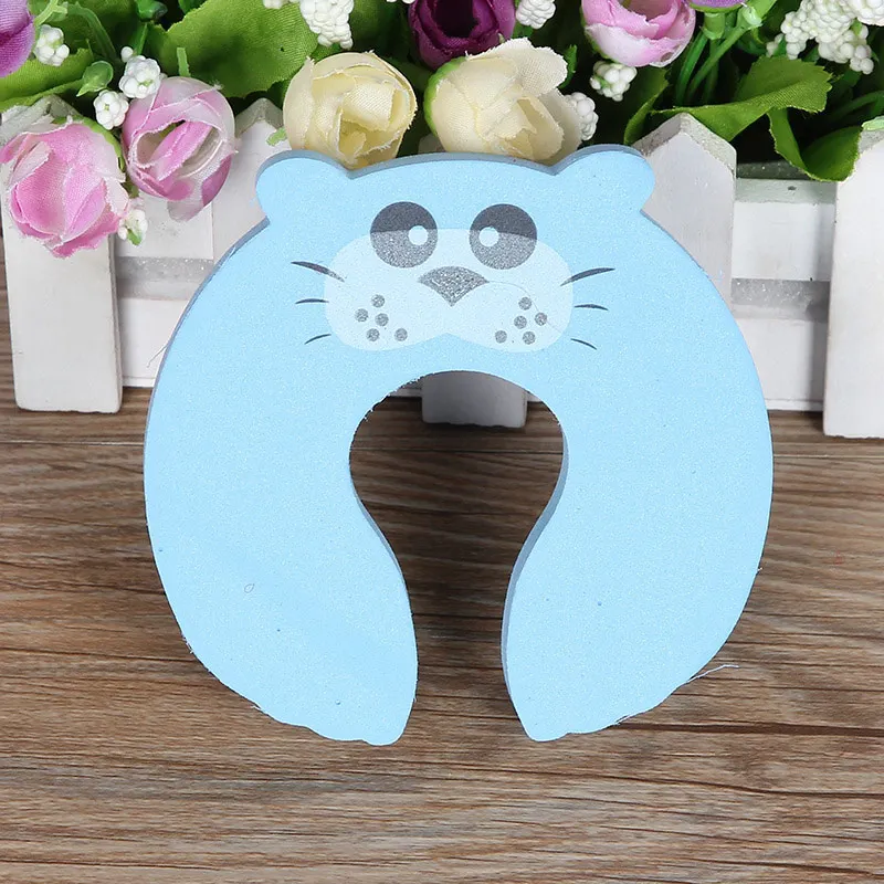 5Pcs/Set Cartoon Animal Foam Door Stopper Baby Finger Protect Door Holder Safety Locks Security Guard Door Knob Wall Protection - Цвет: Type B