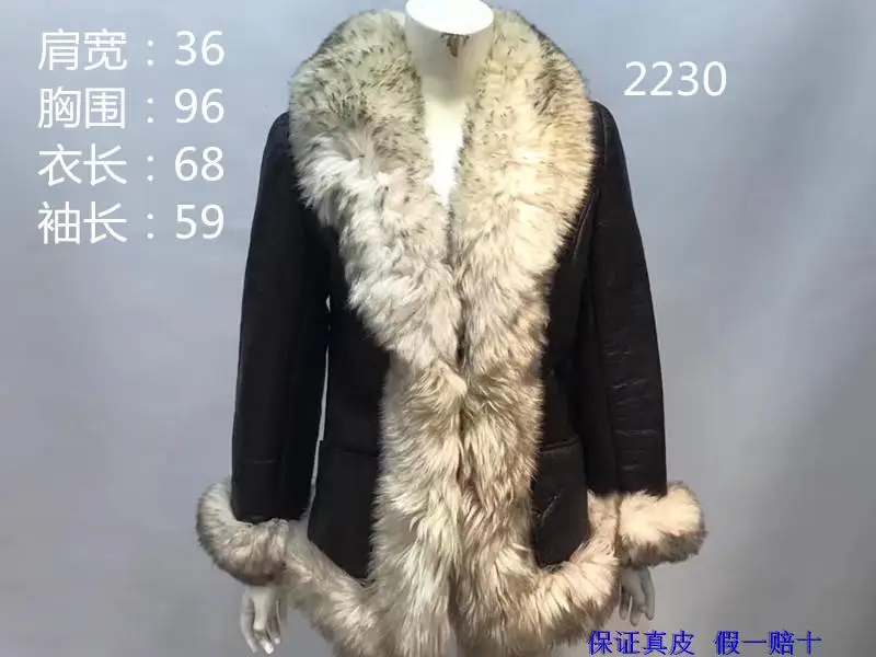

Vintage woman winter genuine leather sheepskin shearing overcoats with 100% real natural wool lining female jacket brown on sale
