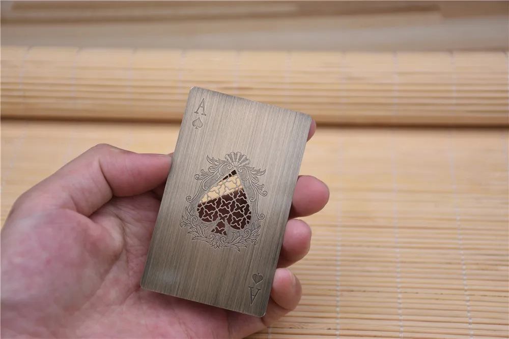 Green brushed metal cards (4)
