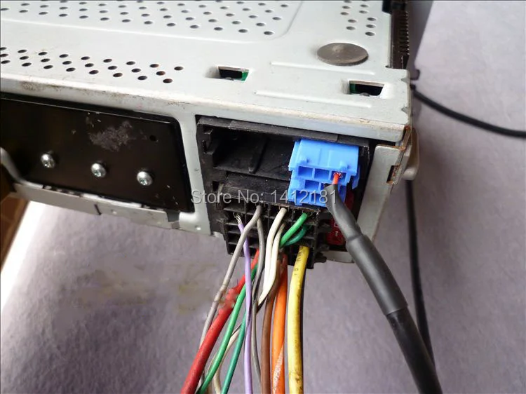 AUX