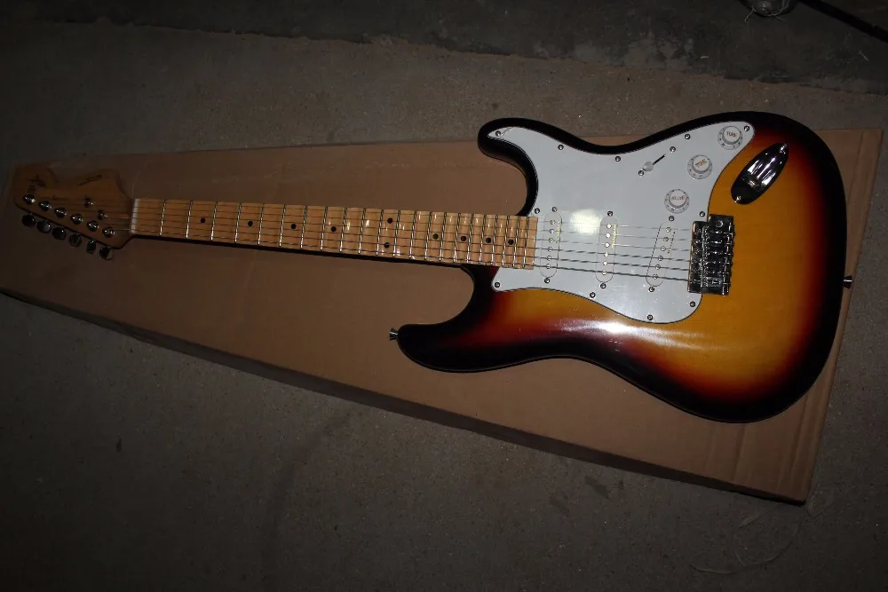 New Arrival F Stratocaster Groove Fretboard With Synchronized Tremolo