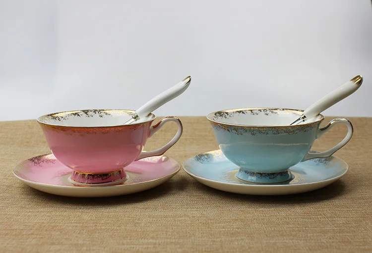 Прекрасный Керамика костяного фарфора Кофе чашка с блюдцем комплект Британский Чёрный чай чашки Блюдо Набор Творческий подарок 5ZOP10