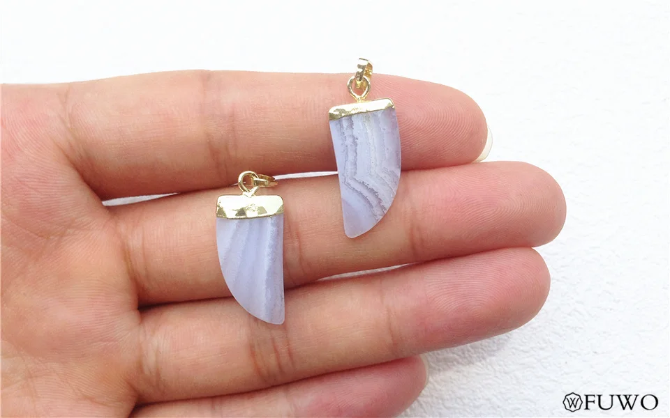 Horn Shape Natural Blue Agate Pendant 12