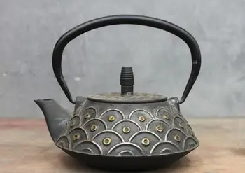 

Chinese Collect Archaic Japanese Iron Sea waves Flagon Kettle Wine Tea Pot