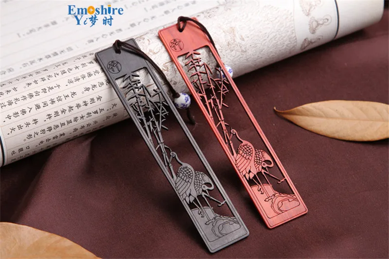 Emoshire High-grade solid wood bookmarks set Creative classic Meilan bamboo chrysanthemum sandalwood sandalwood bookmarks custom gift TSQ01 (7)