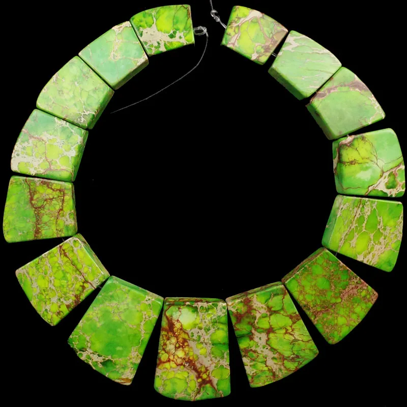 

Free Shipping Interesting Wholesale 15Pcs Green Sea Sediment Stone Slice Pendant Bead Set SAM_6553