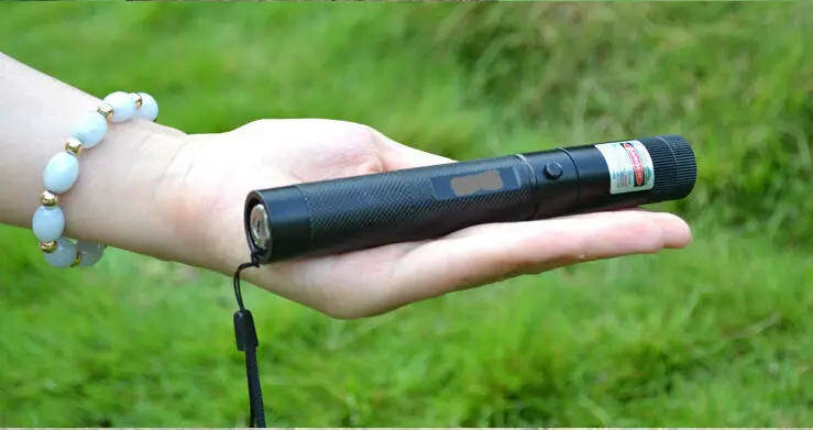 

High Power Military 50W 50000M 532nm Powerful SD 303 LED Green Red Laser Pointer Pen Lazer Light Focus Burning Burn Cigarettes