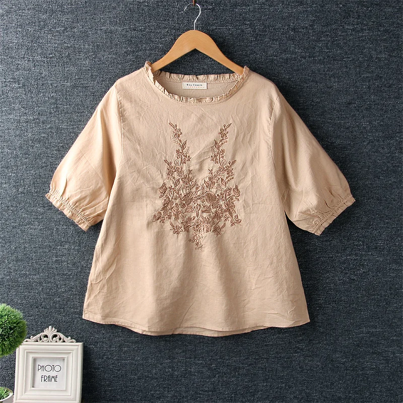 

Literary small fresh heavy embroidery ruffled collar half sleeve shirt blouse