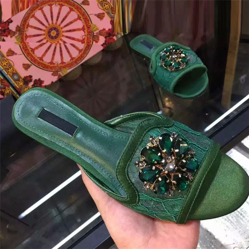 

2017 New Summer Slipper Sandals Women Shinny Crystal Flowers Flip Flops Flats Shoe Open Toe Print Embroidery Flip Flop