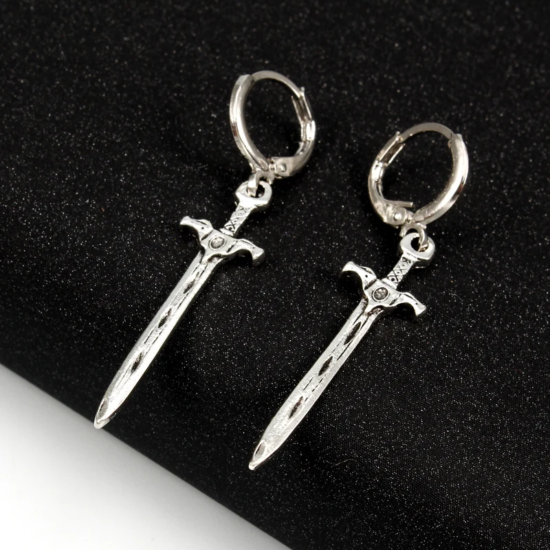 GEOMEE 1 пара, серьги-кольца с мечом для женщин, модное ювелирное изделие, висячие серьги, серьги для пирсинга, простые дизайнерские маленькие серьги ручной работы