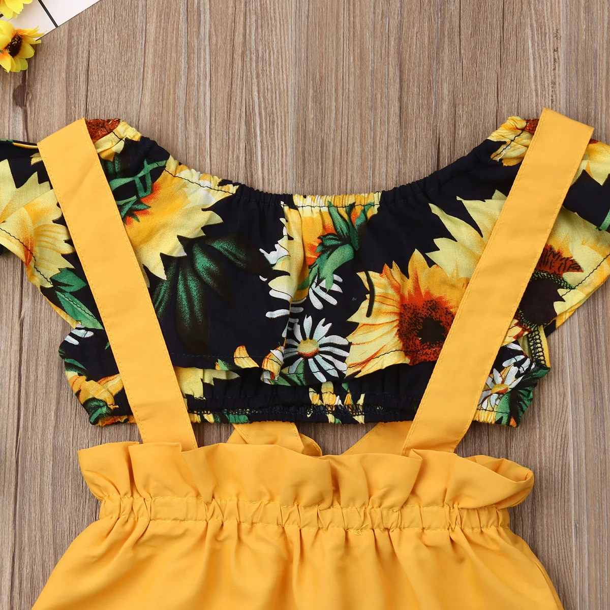2PCS Newborn Baby Girl Sunflower Crop Tops Bib Pants Shorts Overalls Outfit Sets