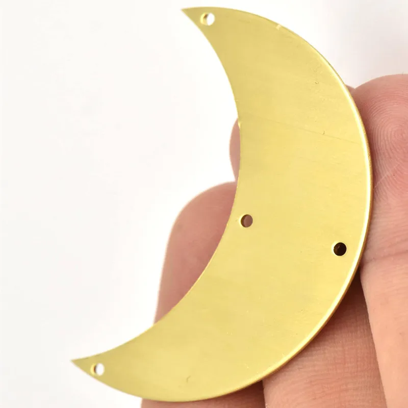 . 8pc.. Raw Brass Crescent Moon .( 4 Holes).sz (55x20x0.60mm) H174 | Украшения и аксессуары