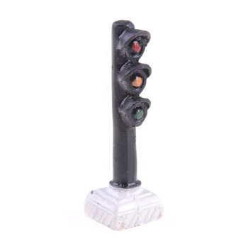 

1pcs Led Street Signals Street Light Railway Modeling Building Kits Traffic Signal Light HO OO Scale Model Railroad Crossing