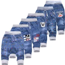 Vente chaude! 2016 Nouveau Enfants Jeans Taille Élastique Droite Ours Motif Denim Septième Pantalon de Détail Garçon Jeans Pour 2-5 Année