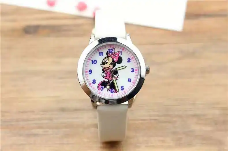 Популярные Мультфильм желание Минни детская пояса часы светящиеся в темноте указатель Микки Мышь кварцевые часы