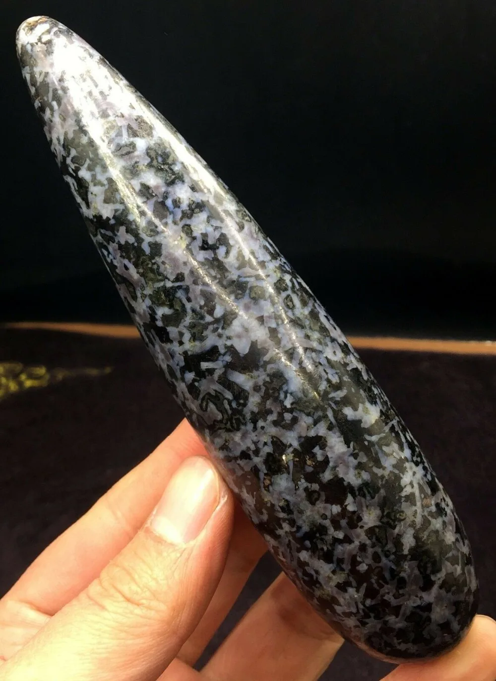 Натуральный черный турмалин в белом Feldspar Кристальный Массаж палка