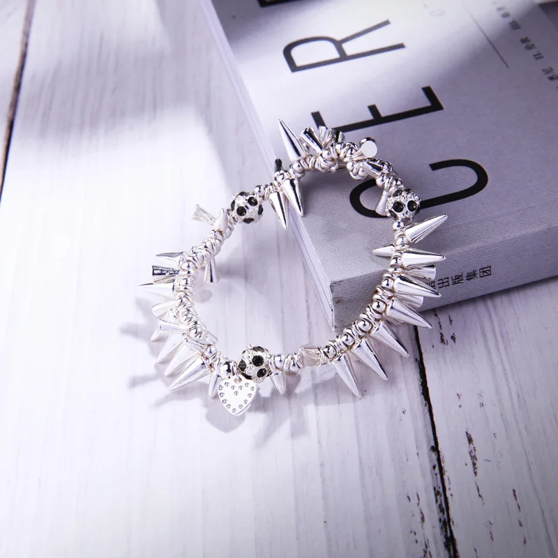 8766491883_1128138252