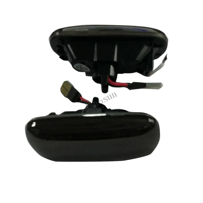 Audi-sidelight-black3A