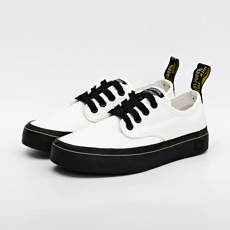

2018 new canvas shoes female solid color simple shoes fashion casual thick-soled flat shoes.