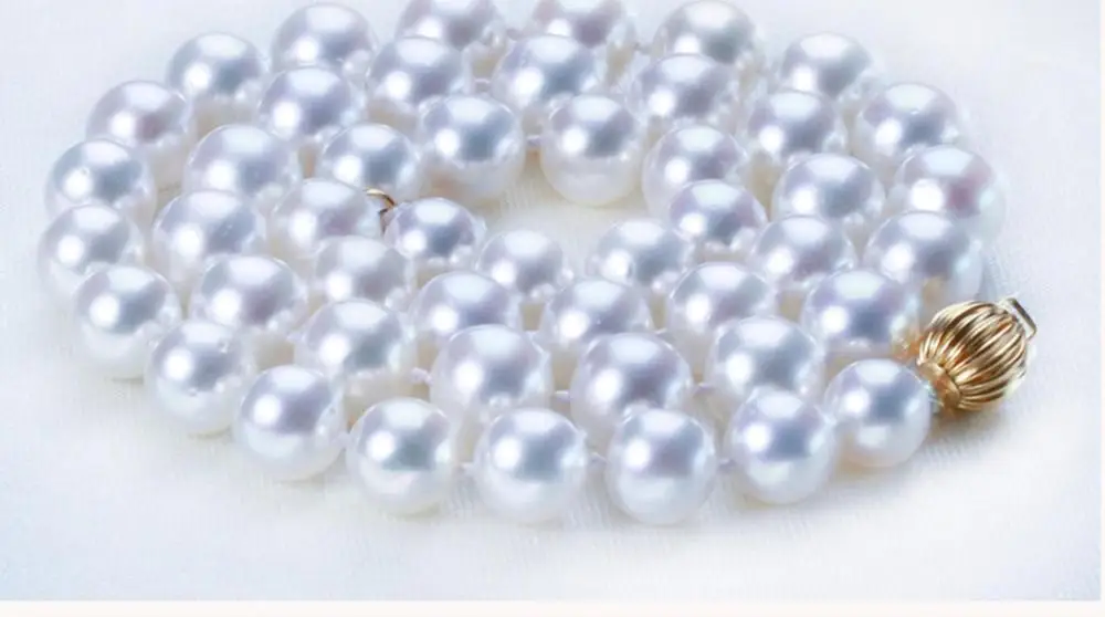 

CLASSIC JAPANESE AKOYA WHITE ROUND 9-10MM PEARL NECKLACE 18INCH 14K