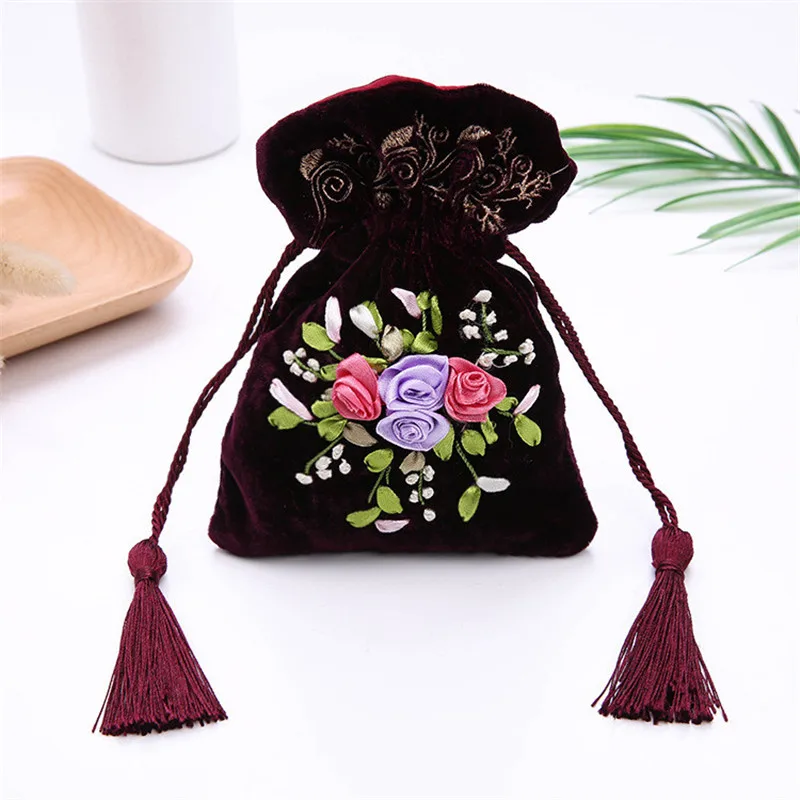 13x16 см Drawstring подарки сумки цветок вышитые украшения сумки хлопок сумка для женщин Мода упаковка кисточкой Декор