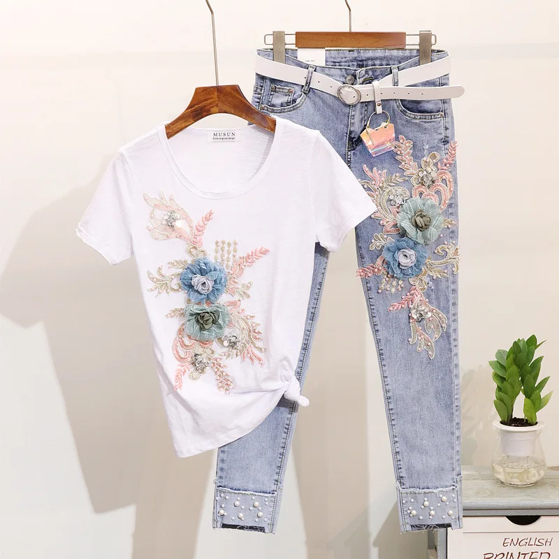 

Women Heavy Work Embroidery 3D Flower Tshirts + Jeans 2pcs Clothing Sets Summer Casual Suits