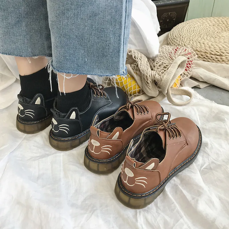 

2018 new Korean fashion wild flat shoes college wind cute cat British single shoes trend street shooting flat shoes
