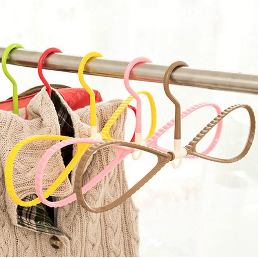 

3Pcs/Lot.360 Rotating Seamless Practical Non-Slip Rotatable Clothes Coat Hangers Hook,Multifunction Clothes Laundry Rack Hanger