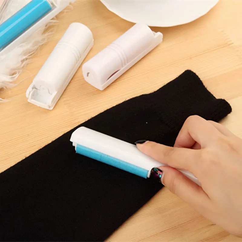 Portable Pet Hair Removal Combs For Cats Dogs Foldable Fur Lint Sticky Brush Dust Hair Roller Cat Grooming Supplies Mini Size Portable Pet Hair Removal Combs For Cats Dogs Foldable Fur Lint Sticky Brush Dust Hair Roller Cat Grooming Supplies Mini Size