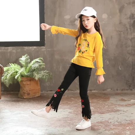 9033562332_1894422374.460x460xz