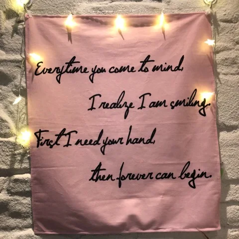 

Nordic background cloth ins wall tapestry hanging girl heart pink black anchor photo DIY home decoration for Home Decor Artting