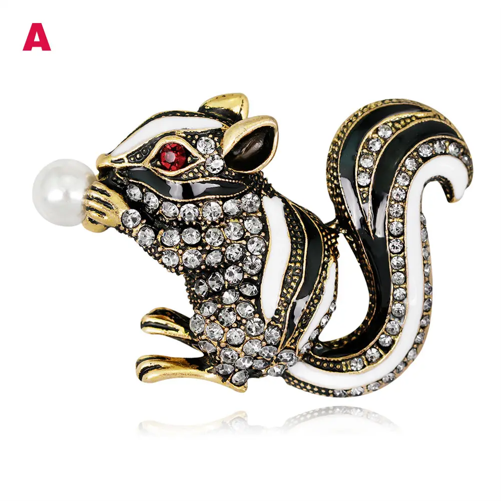 

Women Brooch Pin Cute Squirrel Crystals Imitation Pearl Animal Brooches for Hat Scarf Collar Cuff M8694