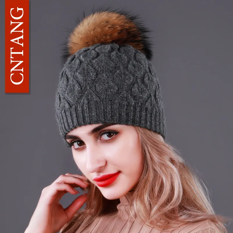 CNTANG Double layer Thick Wool Knitted Hats For Women Natural Raccoon Fur With Pompom Caps Winter Warm Ladies Fashion Beanies - Цвет: Темно-серый