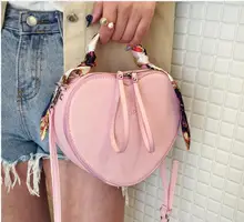 1 piece Women Heart Shaped Chain Sequin Small Mini Crossbody Handbag Shoulder Bag with scarf sequin detail chain shoulder bag