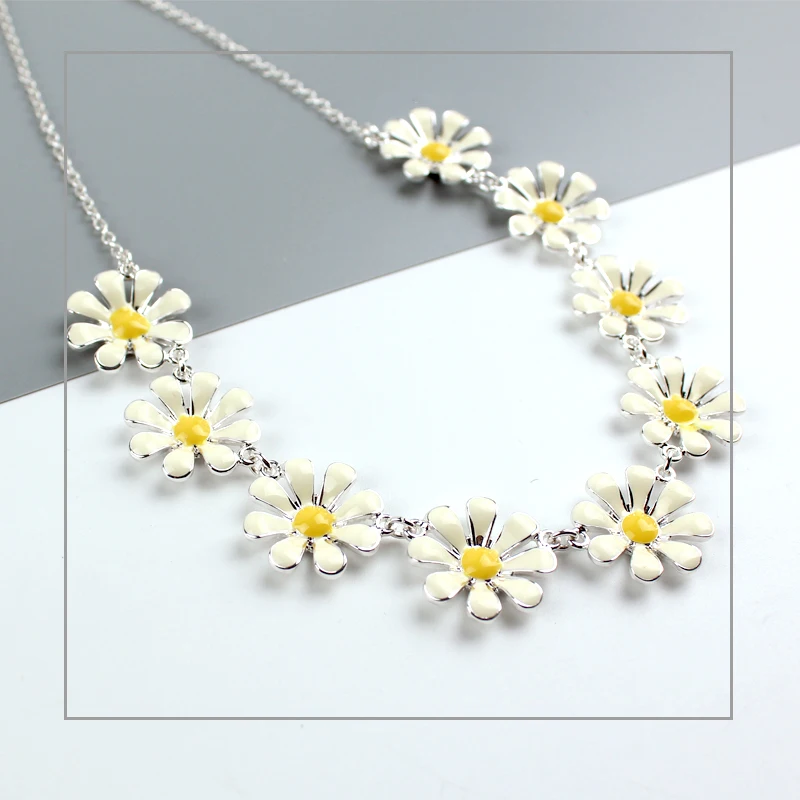 

Summer Girl Multi Silver Disy Flower Necklace Short Chain Collars Enamel Flowers Necklace for Women Chic Party Gift Jewelry