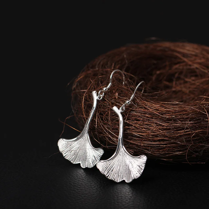 2 pièces feuille de ginkgo rétro broche bâton pin cravate chapeau