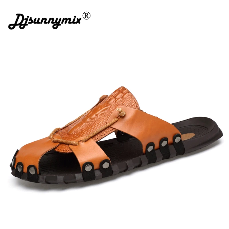 

DJSUNNYMIX 2018 Summer Outdoor Beach Men Sandals Handmade Genuine Leather Sandals Men Comfort Breathable Mens Sandals