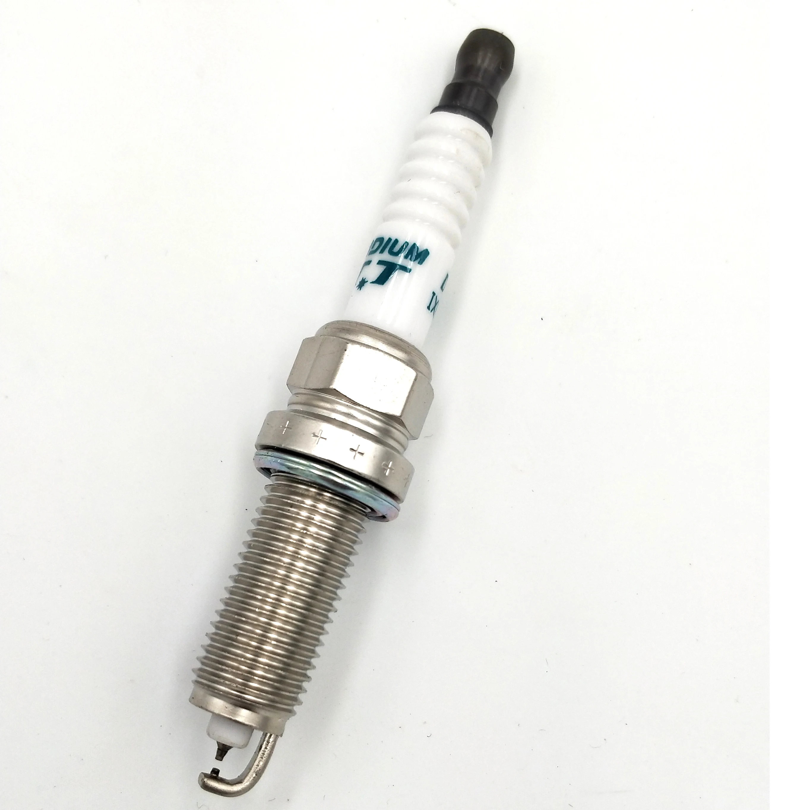 

4PCS/LOT 4711 IXEH20TT Iridium Spark Plug Fit For Mazda Toyota