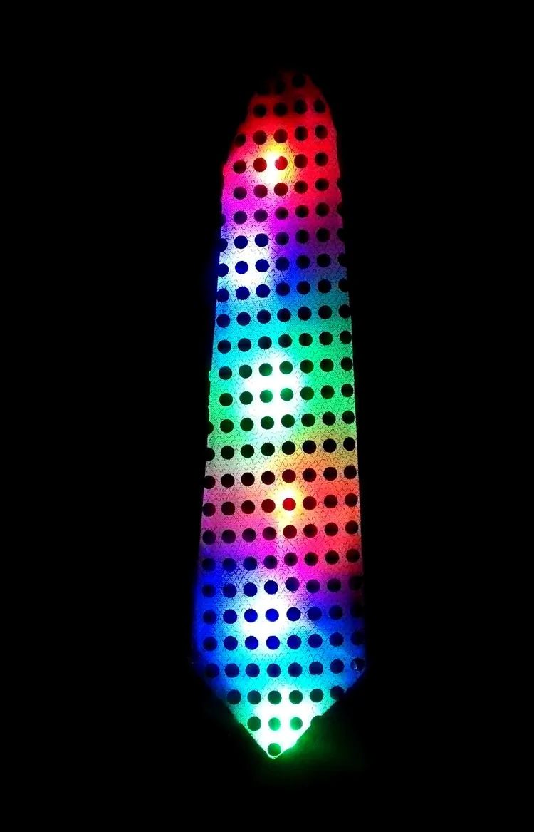 2879076747_940598301