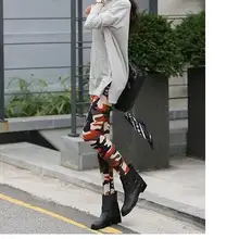 100 шт./лот Federal Express быстро леди с камуфляжным принтом; леггинсы; брюки в стиле милитари брюки стрейч, леггинсы для девочек в стиле «граффити» Стиль