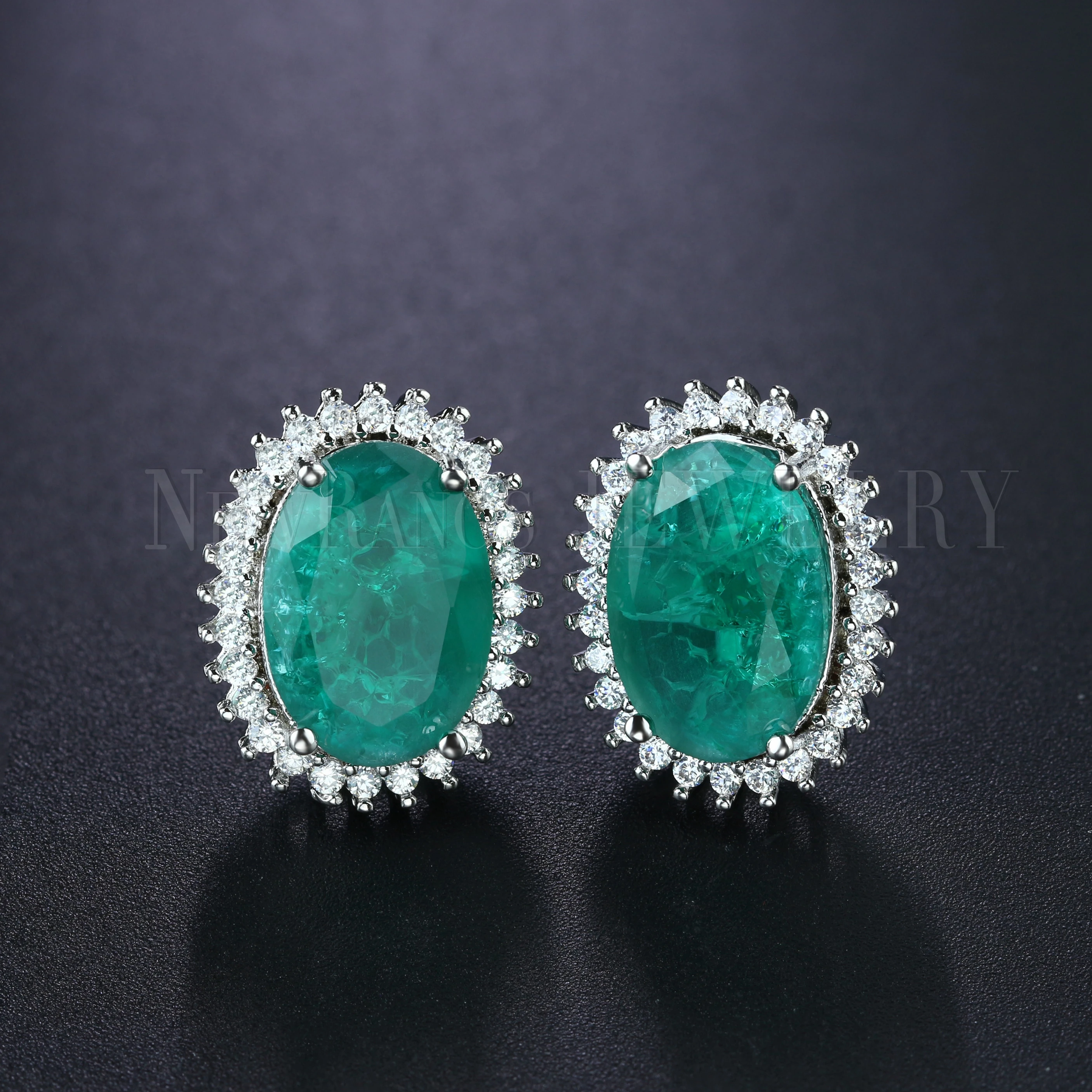 

Newranos 5 Colors Natural Crystal Stone Earrings CZ Zircons Oval Crack Stone Stud Earrings for Women Fashion Jewelry EFX003724