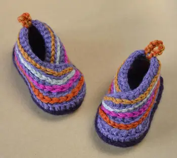 

Crochet Baby bootie shoes, sneaker model number ZKL0014