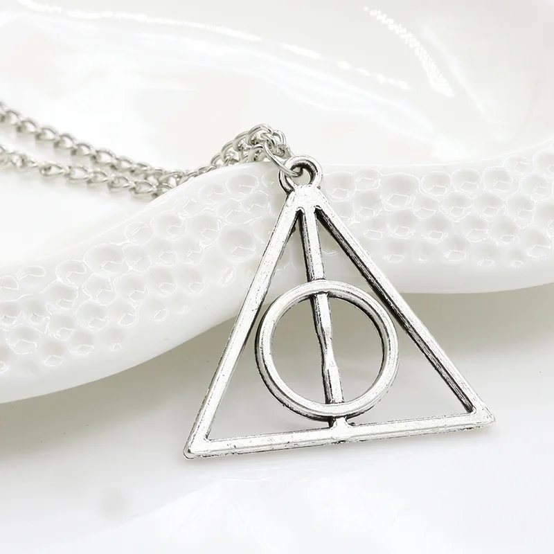 

RE Fashion Harry Deathly Hallows Necklaces Small Circles Triangle Potter Pendants Movie Gifts Necklace W930