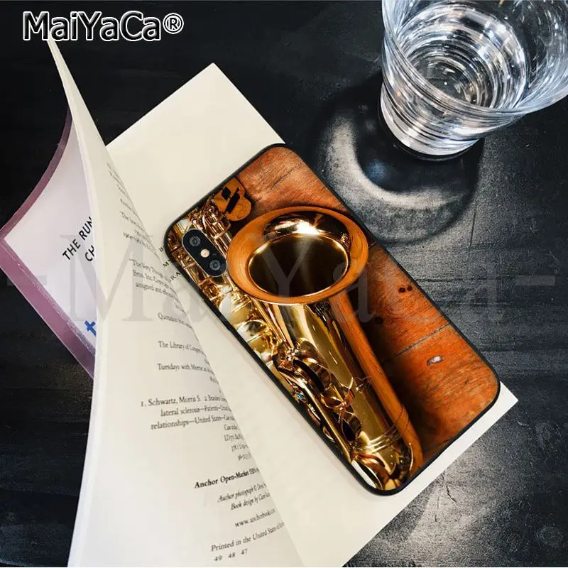 Musical instrument saxophone