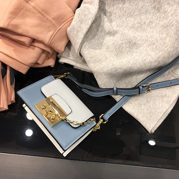 

Lydian Spring Summer Bag 2018 New Messenger Small Bag Lock Chain Shoulder Bag Hit Color Bag Fashion Handbag Day Clutch kabelky