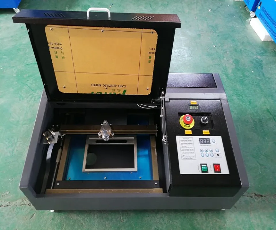 

Updated black 40W USB CO2 LASER ENGRAVING CUTTING MACHINE ENGRAVER CUTTER
