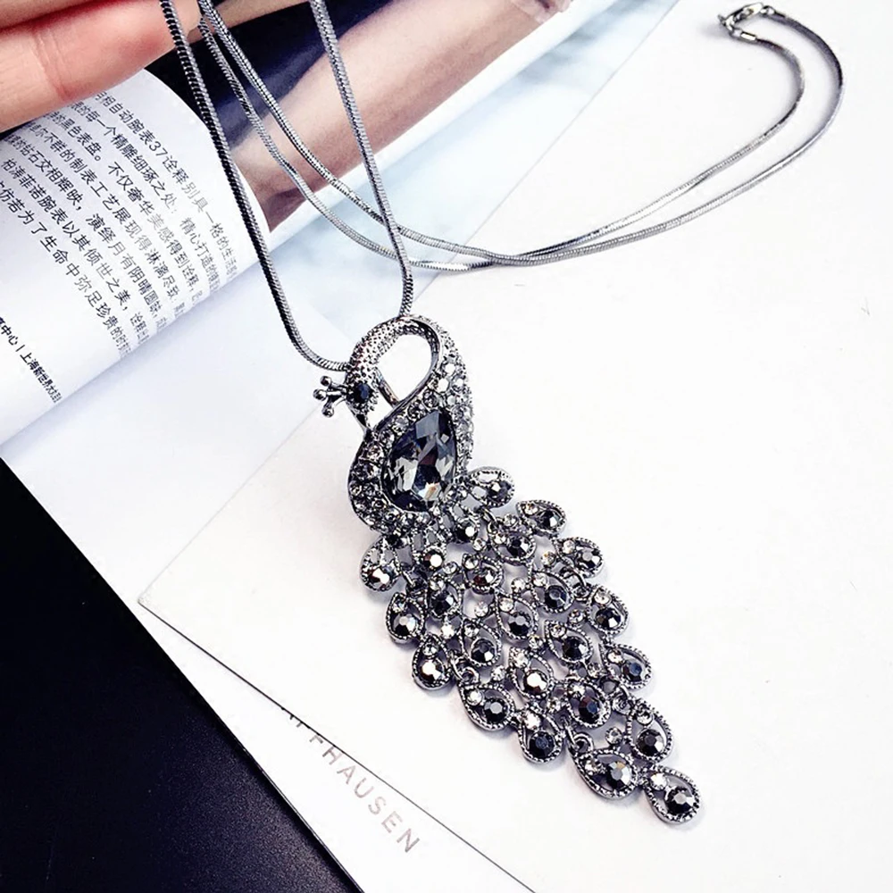 

Fashion Pendant Necklace Women Alloy Rhinestone Peacock Long Necklace Statement Pendants Clothes Accessories