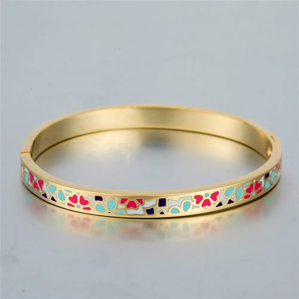 Buy Romantic Heart Enamel Clover Flower Bangle for
